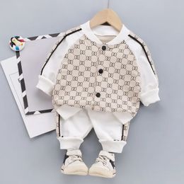 Baby-Frühlingsanzug 2023 neue Kinder Frühling und Herbst Kinderkleidung Kinderpullover Flut 01-3 Jahre alt 4 zweiteiliger Anzug