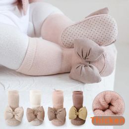 First Walkers Winter Floor Toddler Anti-slip Socks Cute Pink Baby Walking Shoes Born Cotton Plush Girl Bow Anti Slip 0-3y