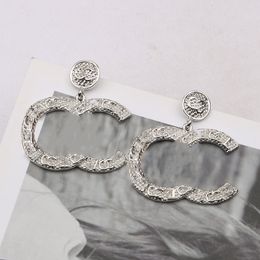 Plated Silver Luxury Brand Designers Letters Stud Geometric Famous Women Round Crystal Rhinestone Earring Wedding perty Jewerlry Circular Diamond 8304