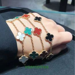Designer Jewellery Van and South Korea Fashion Stainless Steel Four Leaf Grass Five Flower Double Sided Fritillaria Bracelet With Box