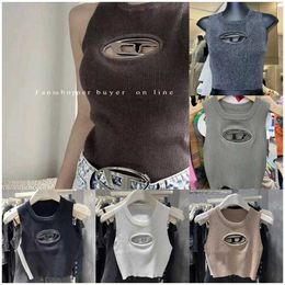 2024 Designer Deisels Hollow Out Metal Label Knitted Sleeveless Vest for Women's New Slimming and Slimming Hot Girls' Outfits Disel f5