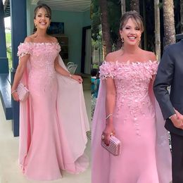 Elegancka różowa matka panny młodej sukienki z 3D kwiatowe aplikacje Off the Shouder Long Wedding Guest Sukienka Make Kobiety Formalne suknie OCN Evening Wear 0517
