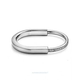 Charm Heart Form t Family Lock Bunte Diamant 18K Roségold Fashion Bracelet t