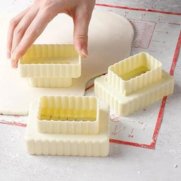 Baking Moulds 3Pcs/Set Square Biscuit Molds DIY Fondant Cookie Cutters Pastry Cake Decoration Tools Accessories