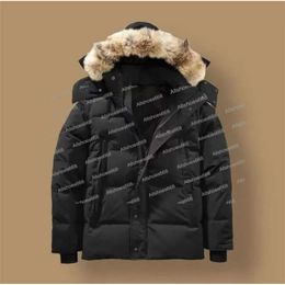 New Can ada Puffer Jackets Men Designer Real Coyote Fur Outdoor Windbreaker Jassen Outerwear Hooded Fourrure Manteau Down Jacket Coat