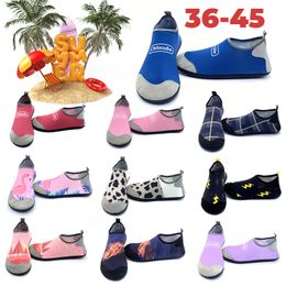 Outdoors Soft Soled Anti-slip Aqua Unisex Quick-dry Surfing Breath Mesh Water Shoes Beach Sneakers Diving Socks Non-Slip Swim Snorkelling rivers tracing