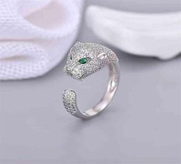 Fan Bingbing, Panter Ring Ring ve Diamond Hand'i şık bir kişiliğe göre ayarlayabilir 237I6516814
