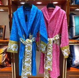 Mens Luxury classic cotton bathrobe men and women brand sleepwear kimono warm bath robes home wear unisex bathrobes one 366634