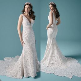Gorgeous Mermaid Wedding Dresses Sexy V Neck Backless Appliques Lace Bridal Gowns Custom Made Sweep Train Robe De Mariee