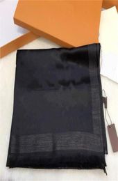 High quality scarf bright gold and silver thread silk fashionable men039s scarves soft yarndyed patterned shawl5692945