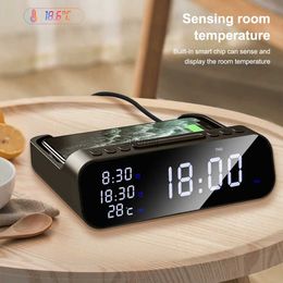 Wireless Chargers Wireless Charger 30W LED Digital Charging Pad Quick Charge Dock Station Portable Multi-protection Thermometer YQ240105