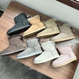 2024 Women Boots Australia Slippers Tasman Tazz Designer Platform Winter Boot Girl Classic Snow Ankle Half Knee Fur Black Chestnut Pink Bowtie Silk Ribbon Shoes