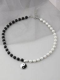 Pendant Necklaces Hip Hop Rock Yin Yang Beaded Necklace Black And White Imitation Pearl Couple Tai Chi Daily Wear Jewelry