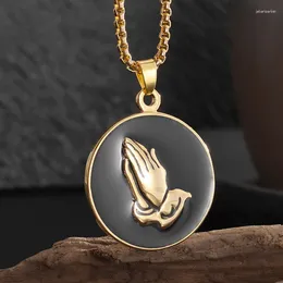 Pendant Necklaces Classic And Versatile Fashion Medal Praying Hands Necklace For Men Women Prayer Blessing Amulet Jewelry Wholesale