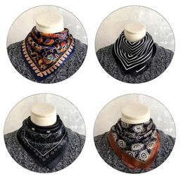 Scarves Men039s Real Silk Small Square Scarf Print Business Professional Vintage Four Seasons Fashion Luxury High Quality Heads2953713