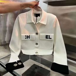 Women's Jackets Designer Top Quality lapel Polo Fashion Chest Pocket Alphabet Embroidery Printed Metal Buckle Knitted Long-sleeved000