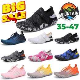 Anti-slip Aqua Shoes Woman Men's Quick-dry Surfing Outdoors Breath Mesh Water Shoes Beach Sneaker Divings Socks Non-Slip-Sneakers Swimming-Water Beach Casual