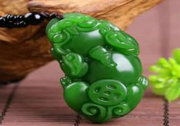 China Handcarved Green Jade Lucky Jade Pendant Necklace Amulet Money God Beast Pendant Collection Summer Ornaments Natural Stone3363469