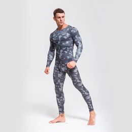 Underpants Ski Underwear Set Winter Thermal Underwear Compression Clothing Running Suit Men Thermal Underwear Fiess Training Suit