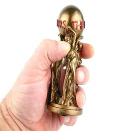 The World Is Yours Statue Resin Champion Sculpture Trophy Figurines Office Home Decor for Birthdays Graduations House-Warming 240105
