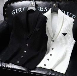 2024 Frühlingsjacke Neue Herrenjacken Star Gleicher Stil Mantel Kleidung Luxus Klassische Hochwertige Herren Casual Mantel Top Outwear Kleidung