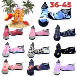 Outdoors Soft Soled Anti-slip Aqua Unisex Quick-dry Surfing Breathable Mesh Water Shoes Beach Sneakers Diving Socks Non-Slip Swimming Snorkelling river tracing