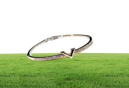 European Brand Letter V Bangle Bracelet Luxury Cubic Zircon Diamond Charms Bangles for Women Party Fine Jewellery Gift5941481