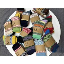 Men'S Socks Wholesale Mens Women Designer Snow Boot Stockings 2 Pairs Woool Cotton Elasticity Thick Mix Colours Letter Print Keep War Dh2Oi