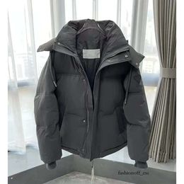 Mens Down Jackets Parka Ami-ami Women Black Puffer Jacket Hooded Premium Casual Outdoor Winter Warm Thickened Zipper Designer Coats for Male 201