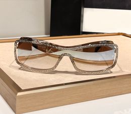 Grey Silver Mirror Wrap Sunglasses with Studs Women Shades Sonnenbrille Shades Sunnies Gafas de sol UV400 Eyewear with Box