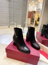 SIGNATURE Calf leather Ankle Boots Vintage women's fashion mid-calf boots 7.5cm