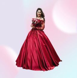 Burgundy Dark Red Ball Gown Wedding Dresses Off Shoulder Long Sleeves Satin Lace Appliques Flowers Beaded Plus Size Formal Bridal 9802541