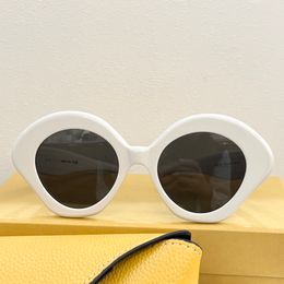 White Round Sunglasses Dark Grey Lens Women Designer Oversized Sunglasses Shades Sunnies Gafas de sol UV400 Eyewear with Box