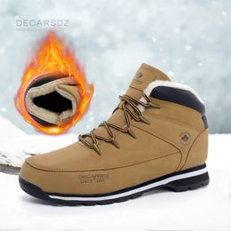 Decarsdz Botas de inverno homens ao ar livre à prova d'água confortável sola durável masculina botas clássicas de alta qualidade de couro 240106
