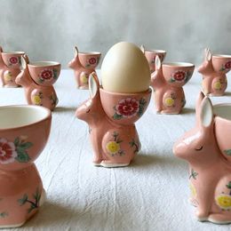 Lovely Rabbit Shape Ceramic Egg Holder Decorative Ornaments Kitchen Home Breakfast Egg Tray Tableware Egg Cup Egg Tool ZD236 240105