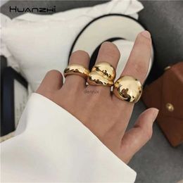 Band Rings HUANZHI 2020 Gold Color Silver Color Metal Minimalist Glossy Wide Open Rings Geometric Finger Rings for Women Men JewelryL240105