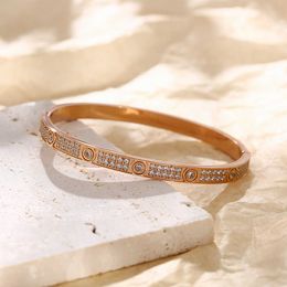 Designer Cartres Bracelet Fashionable 18K gold bracelet with niche design for women full of stars and micro inlaid diamond