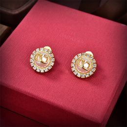 Fashion Designer Letter V Earrings pearl Stud Earing Women Tassel Love Internet Celebrity Vlogo Earring Female Luxury Jewellery Orecchini 11