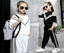 Fashion Big Girls Sports Suits Off Shoulder Black and White Clothing Set for Teenage Autumn Tracksuit Kids Plus Size Sportswear Y15517160