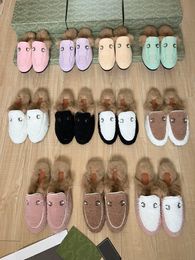 2024 Designer Shoes Classic Slipper Early Spring Loafers Muller Slipper 1 Buckle stylish Women's Sandals Women's casual fur flats Foot warmers