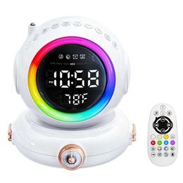 Portable Speakers 1Set Wake Up Light Bluetooth Speaker Mini FM Radio Colourful Astronaut Night Lamp ABS Bluetooth Speaker YQ240106