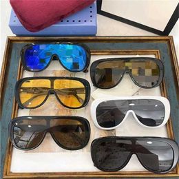 22% OFF Sunglasses New High Quality The new family one-piece gg1370os online red street photo with the same letter leg fashion sunglasses trend for men and women