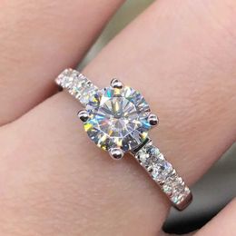 Band Rings Test Positive 1Ct 6.5mm D-Color Moissanite Diamond Ring Platinum 950 Ring Engagement 087 Ring for HerL240105