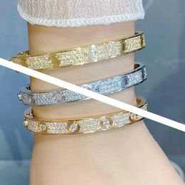 Designer Cartres Bracelet Factory High Edition Kajia V Gold Full Sky Star Love Men and Women Two Row Diamond Worker