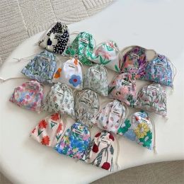 16x14cm Drawstring Makeup Lipstick Storage Bag Flower Women Beauty Coin Cosmetic Jewellery Earphone Key Holder Bag Purse Gift