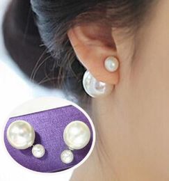 Ins fashion jewelry luxury designer double sided frosted fur ball fashion pearl stud earrings for woman girls6844465