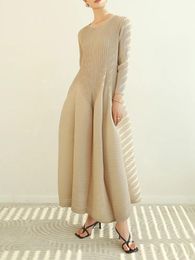 Dress Miyake Pleated Long Sleeve Flower Bud Dress 2023 Spring Lantern Long Casual Elegant Dresses Dubai Abaya Women Designer Clothes