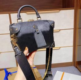 Designer- Women high quality fashion ladies shoulder bag pu leather gold chain bag messenger bag female handbag