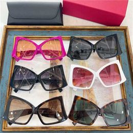 12% OFF New High Quality Wallen Family Large Frame Panel in Net Red Personality Cat's Eye Irregular Sunglasses Female VA4091