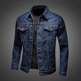 Denim Jackets Man Bomber Casual Slim Jeans Coat for Men Cargo Short Clothing Large Size Winter Outerwear on Board Vintage Trendy 240105